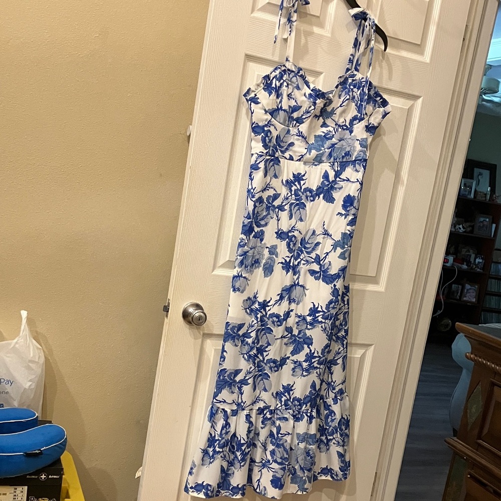 SHEIN White Maxi Dress with Blue Floral Print and Tie Straps